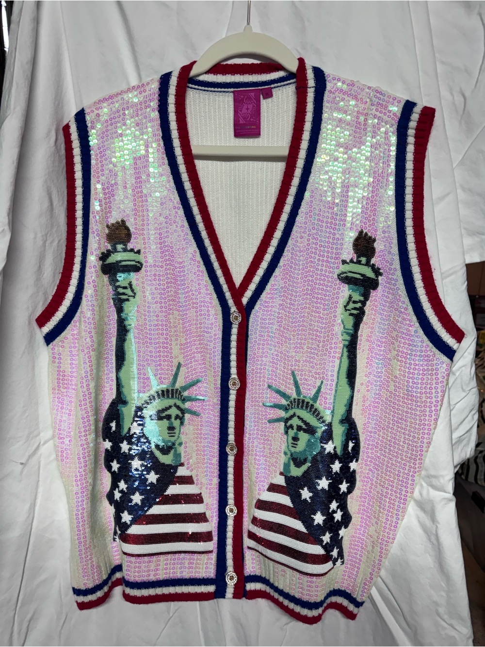 QUEEN OF SPARKLES Statue of Liberty Sweater Vest - Picture 2 of 7